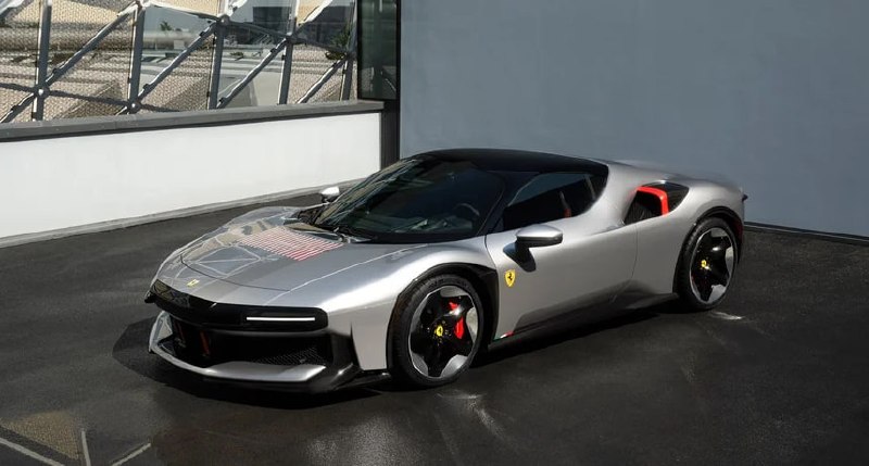 Ferrari представила уникальный гибридный суперкар CZ26 мощностью 1000 л.с. Ferrari представила уникальный гибридный суперкар CZ26 мощностью 1000 л.с.