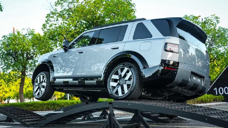 Новый Freelander 8: в Китае открыт приём заказов