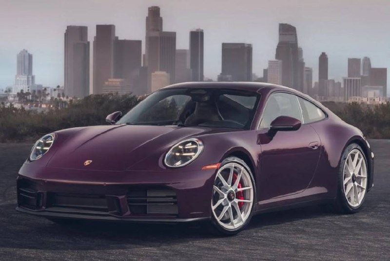 Porsche 911 Carrera S снова получила механическую коробку — только для Северной Америки