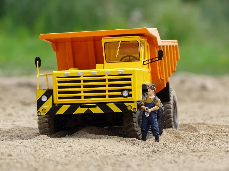 БелАЗ-540А: менее мощный двигатель оказался экономичнее БелАЗ-540А: менее мощный двигатель оказался экономичнее