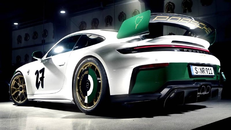 Юбилейный Porsche 911 GT3 к 100-летию Нюрбургринга: всего 100 экземпляров Юбилейный Porsche 911 GT3 к 100-летию Нюрбургринга: всего 100 экземпляров