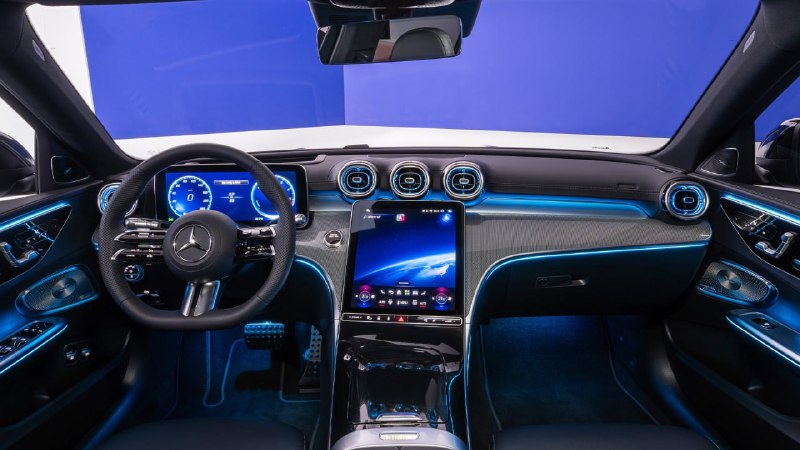 Mercedes превратил C-Class в маленький S-Class: нейросети, огромная звезда и гибриды до 100 км Mercedes превратил C-Class в маленький S-Class: нейросети, огромная звезда и гибриды до 100 км