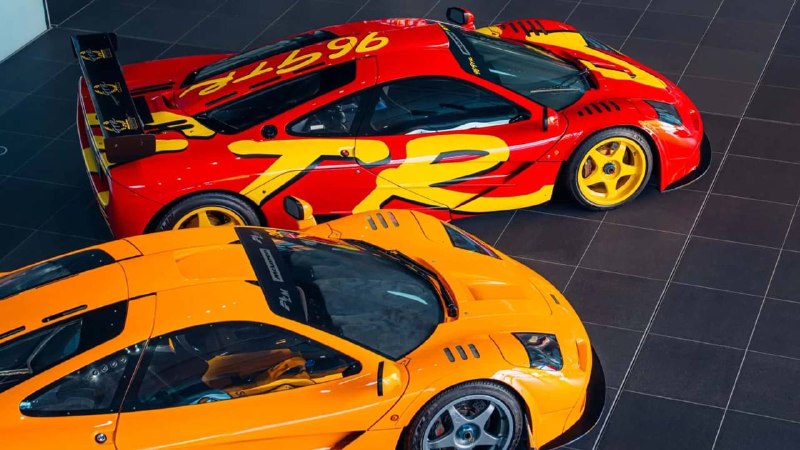 McLaren F1 GTR в поп-арт расцветке продан за рекордные $34,65 миллиона