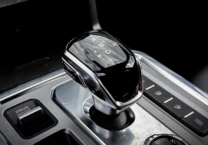 УАЗ Патриот получит 8-ступенчатый автомат к 2028 году