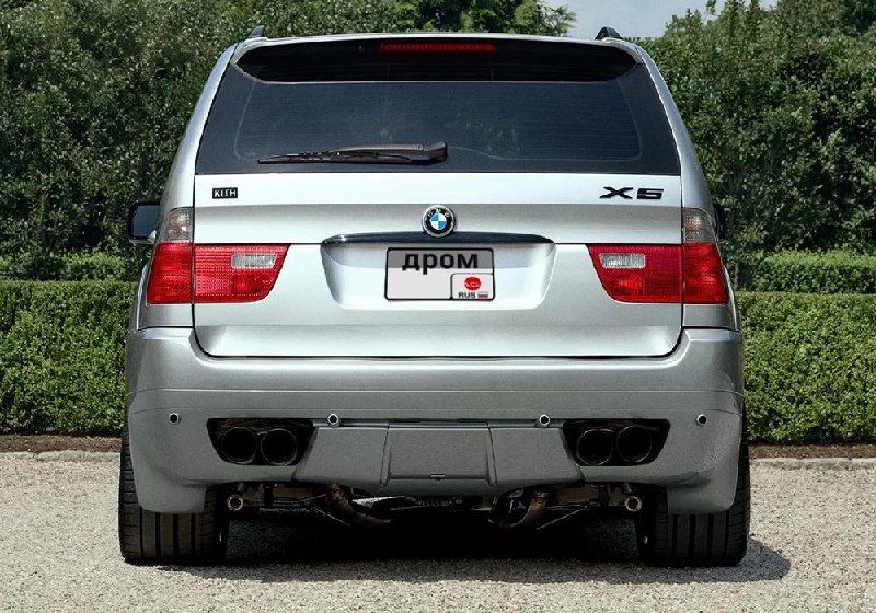 BMW и Kith создали уникальный X5 E53 с мотором V10 от M5 BMW и Kith создали уникальный X5 E53 с мотором V10 от M5