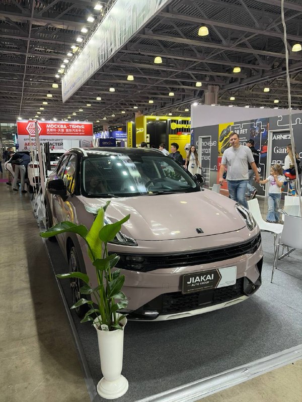 Zeekr, Lynk & Co и Lotus ищут дилеров в России через китайского экспортера Zeekr, Lynk & Co и Lotus ищут дилеров в России через китайского экспортера