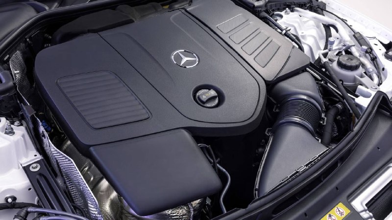 Mercedes-Benz представил обновлённый C-Class: от бензина до подключаемых гибридов Mercedes-Benz представил обновлённый C-Class: от бензина до подключаемых гибридов