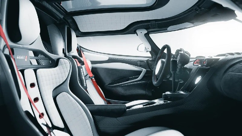 Koenigsegg представил гиперкар CCGT1: 1622 л.с. и весь тираж раскуплен Koenigsegg представил гиперкар CCGT1: 1622 л.с. и весь тираж раскуплен