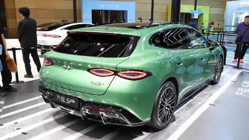 BYD показал новые электрические модели Formula S и Formula S GT