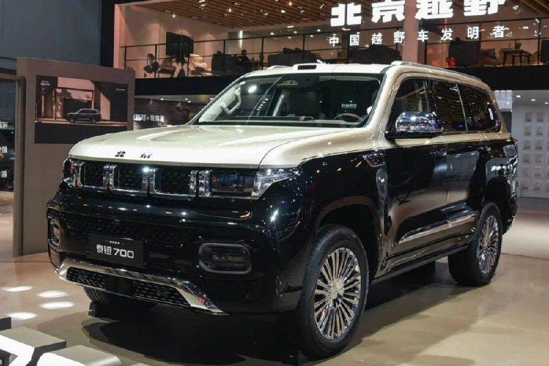 BAIC Taitan 700: в Чэнду дебютировал гибридный внедорожник, который ждут в России
