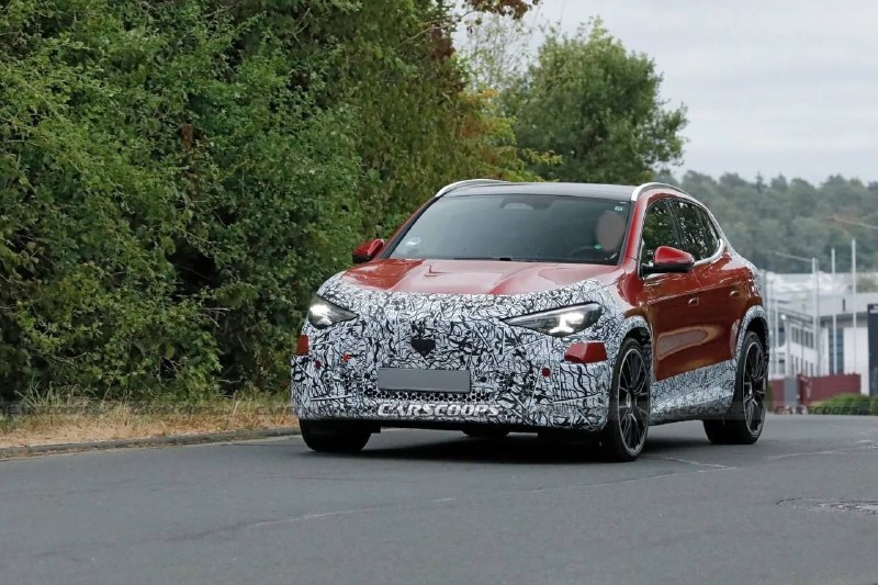 Mercedes-AMG готовит электрический GLA мощностью 671 л.с. с зарядкой за 22 минуты Mercedes-AMG готовит электрический GLA мощностью 671 л.с. с зарядкой за 22 минуты
