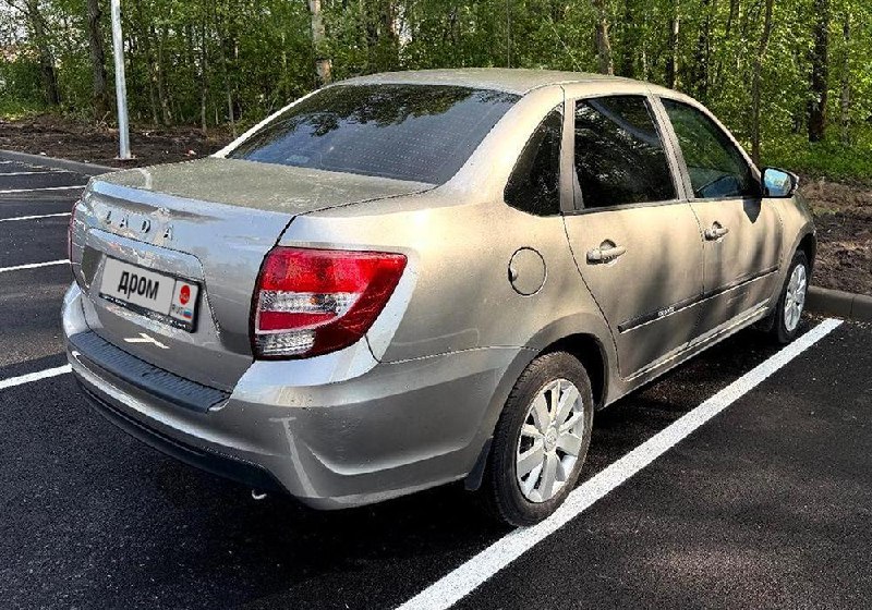 Поломки Lada Granta за первый год: отзыв владельца Поломки Lada Granta за первый год: отзыв владельца