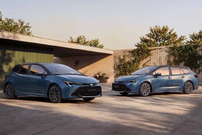Toyota Corolla празднует 60-летие в США и Европе Toyota Corolla празднует 60-летие в США и Европе
