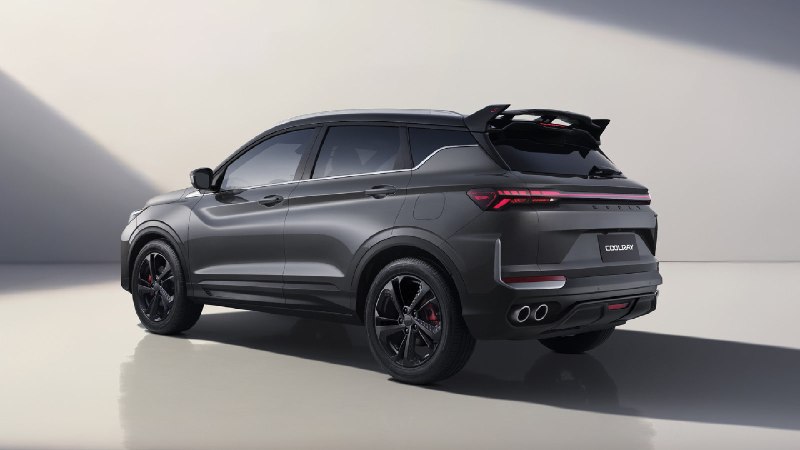 Geely Coolray стал доступнее в России: новая версия Спорт