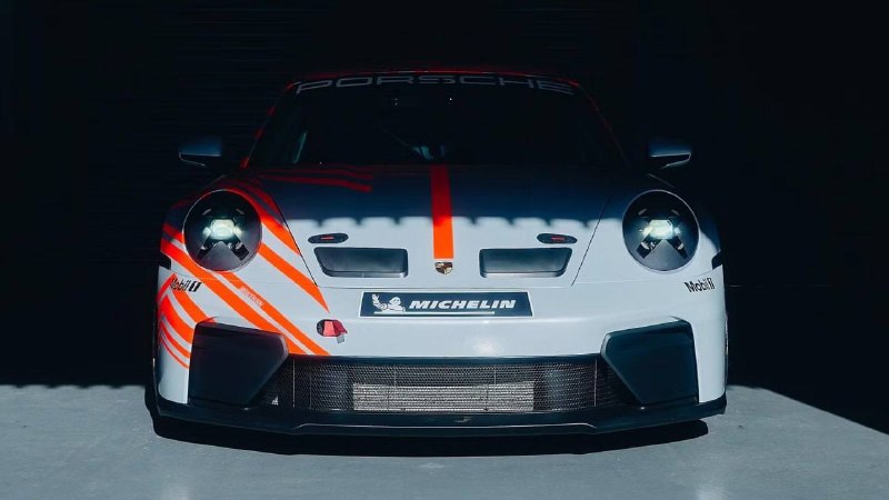 Porsche представила самый доступный гоночный 911 Challenge за $275 тысяч