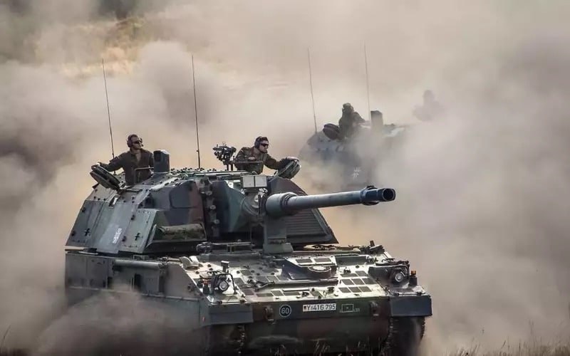 Мста-С против PzH 2000: почему российская САУ лучше немецкой