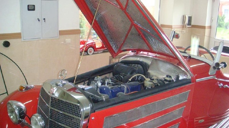 Столетний (почти) Мерс: родстер Mercedes 170, который собрали заново Столетний (почти) Мерс: родстер Mercedes 170, который собрали заново