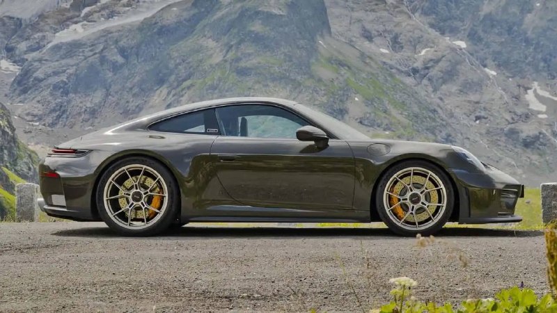 Porsche 911 GT3 Bergsport: лимитированная серия для альпийских перевалов Porsche 911 GT3 Bergsport: лимитированная серия для альпийских перевалов