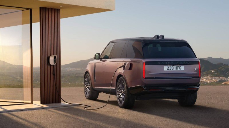 Range Rover представил первый полностью электрический внедорожник Range Rover представил первый полностью электрический внедорожник