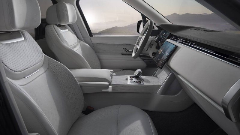 Range Rover представил первый полностью электрический внедорожник Range Rover представил первый полностью электрический внедорожник