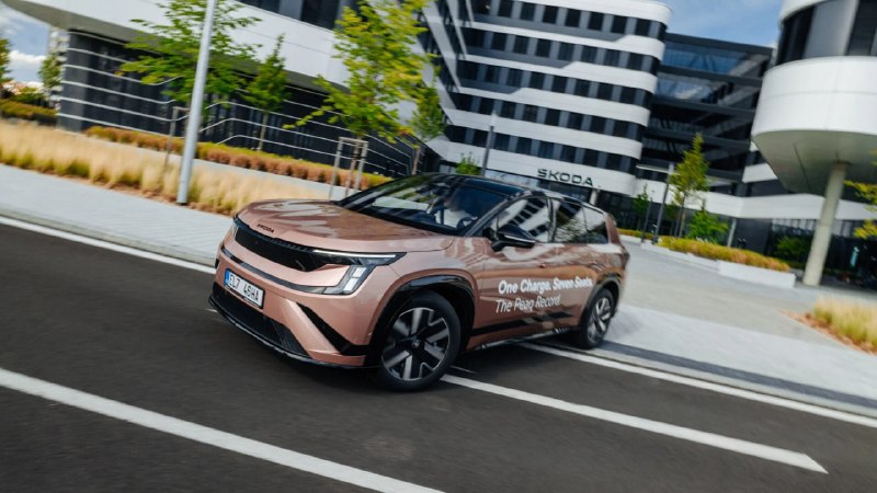 Электрический Skoda Peaq проехал 936 км на одной зарядке и установил рекорд в классе Электрический Skoda Peaq проехал 936 км на одной зарядке и установил рекорд в классе