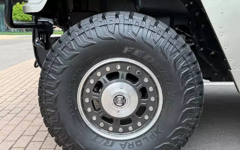Редкий Hummer H1 Alpha 2005 года выставили на продажу в Москве за 29,9 млн рублей Редкий Hummer H1 Alpha 2005 года выставили на продажу в Москве за 29,9 млн рублей