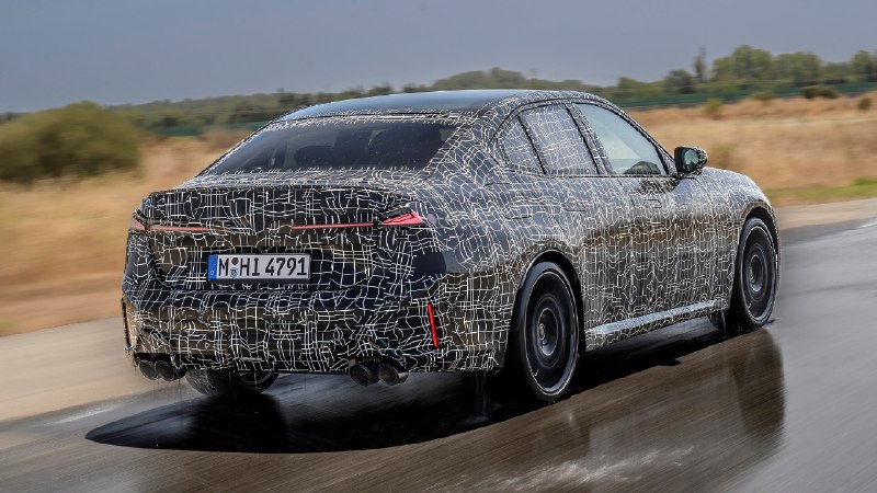 BMW представит новую «трёшку» G50 с дрифт-режимом до конца 2026 года BMW представит новую «трёшку» G50 с дрифт-режимом до конца 2026 года
