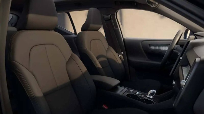 Volvo XC40: серьёзное обновление, новый дизайн и салон к 2028 году Volvo XC40: серьёзное обновление, новый дизайн и салон к 2028 году