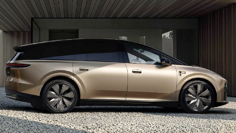 Li Auto представит самый большой электромобиль в линейке — кроссовер i9 Li Auto представит самый большой электромобиль в линейке — кроссовер i9