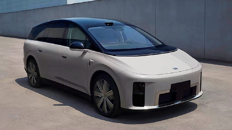 Li Auto представит самый большой электромобиль в линейке — кроссовер i9 Li Auto представит самый большой электромобиль в линейке — кроссовер i9