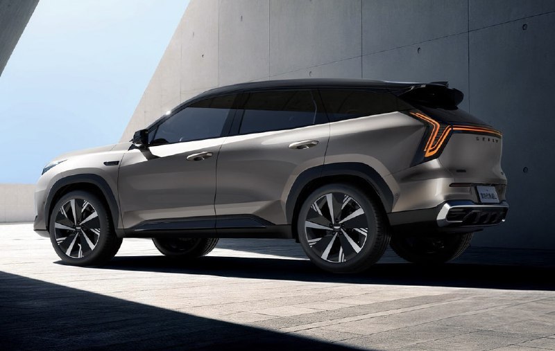 Geely Atlas получил новый турбомотор и лидар Geely Atlas получил новый турбомотор и лидар