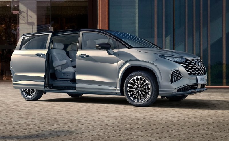 Hyundai готовит рестайлинг минивэна Custo: раскрыты детали Hyundai готовит рестайлинг минивэна Custo: раскрыты детали