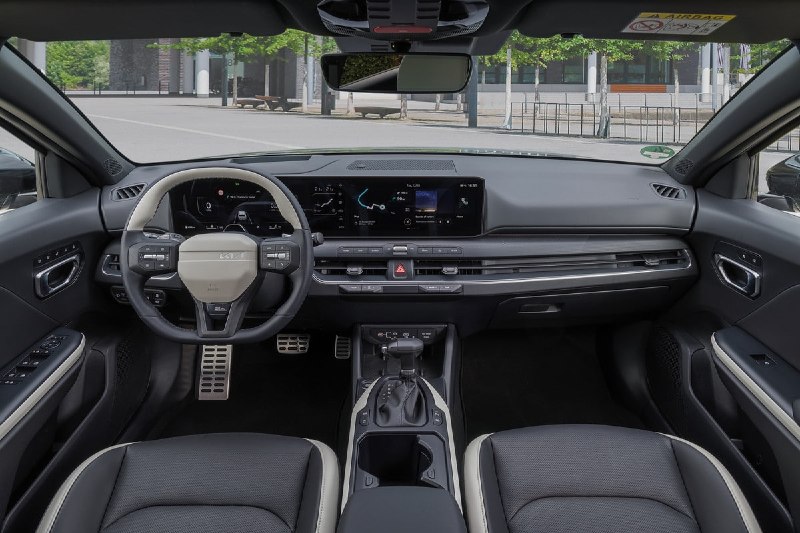 Kia K4 получит гибридную установку