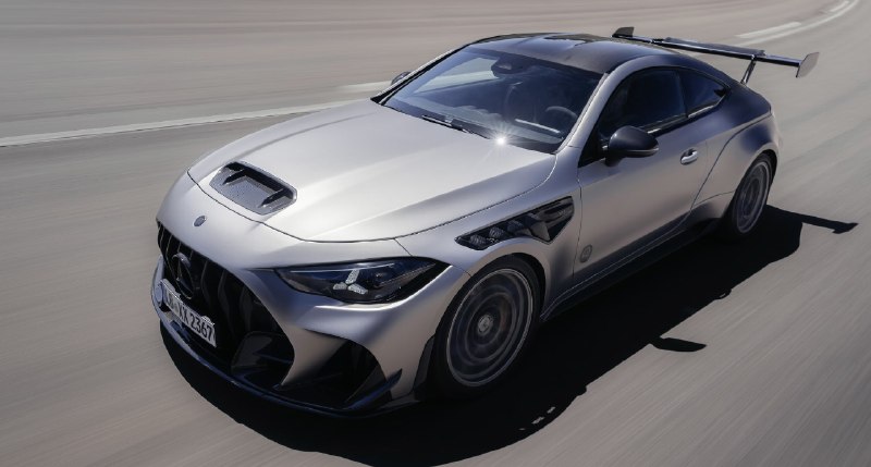 Mercedes-AMG представила 646-сильное купе CLE 646 Spezialanfertigung на заднем приводе Mercedes-AMG представила 646-сильное купе CLE 646 Spezialanfertigung на заднем приводе