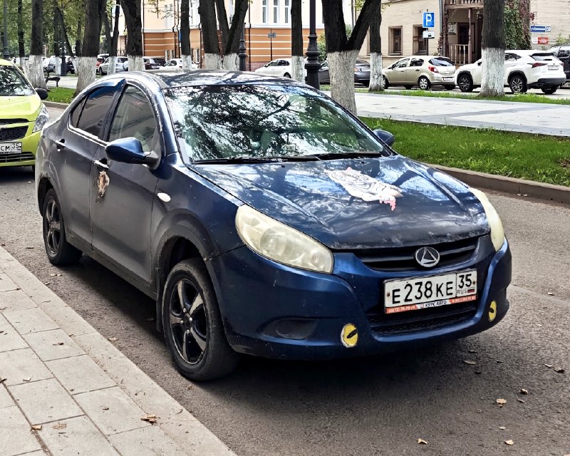 Редкий седан Tagaz C10 обнаружен в Вологде Редкий седан Tagaz C10 обнаружен в Вологде