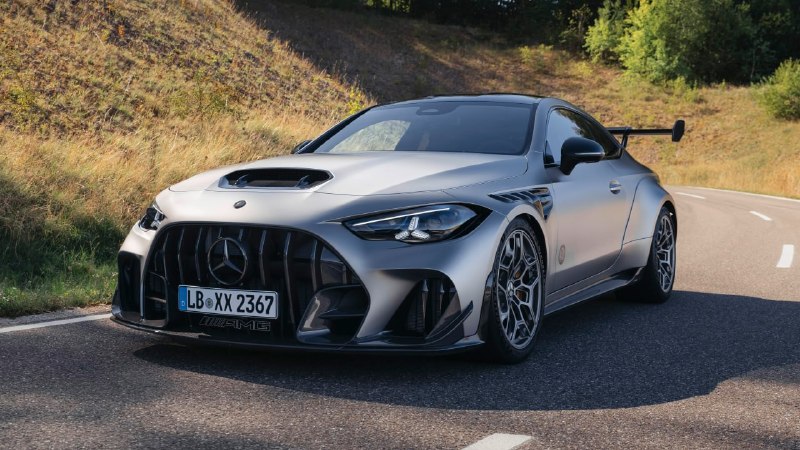 Mercedes-AMG представил суперкар Mythos CLE 646 Special Edition: тираж распродан до премьеры Mercedes-AMG представил суперкар Mythos CLE 646 Special Edition: тираж распродан до премьеры