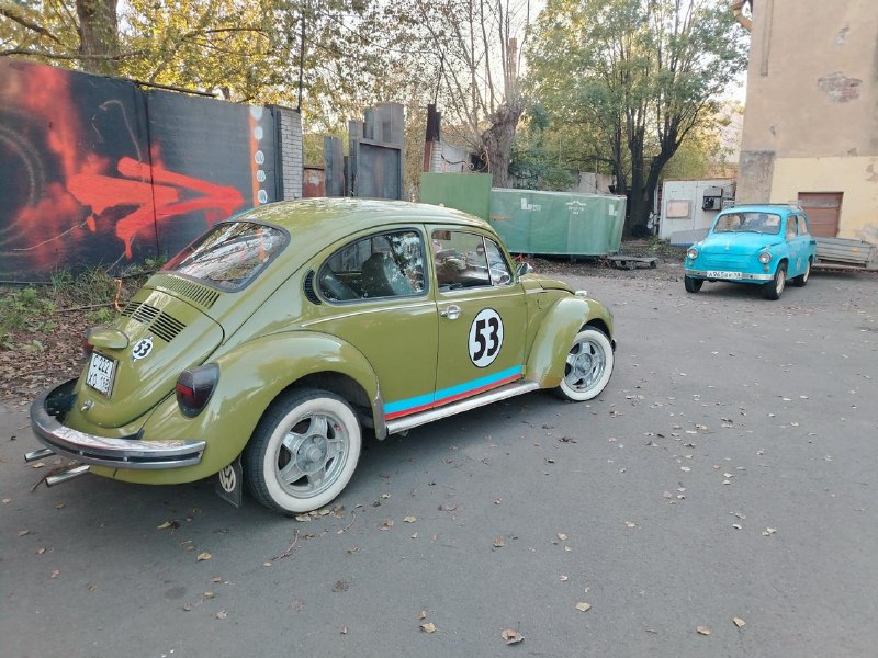 Фестиваль «Трасса 60»: ретроавтомобили и дух Route 66 в Санкт-Петербурге