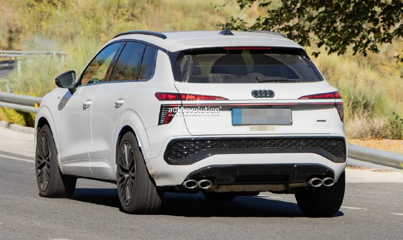 Audi SQ3 впервые замечен на дорожных тестах в Испании Audi SQ3 впервые замечен на дорожных тестах в Испании
