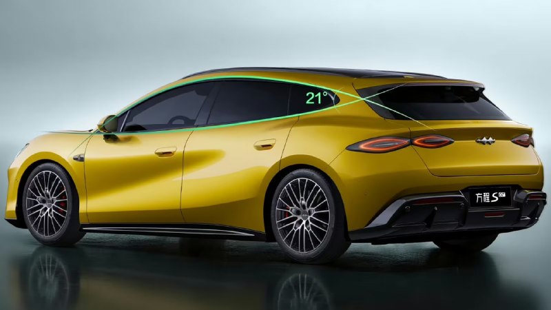 BYD представила электрическое купе Formula S: 657 сил, запас хода 900 км и цена от 2,3 млн рублей
