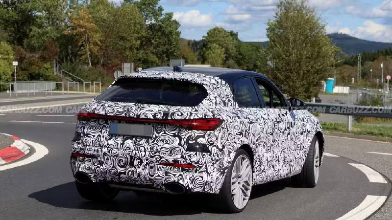 Первый в истории Audi RS Q5: гибридная установка V6 и два варианта кузова Первый в истории Audi RS Q5: гибридная установка V6 и два варианта кузова