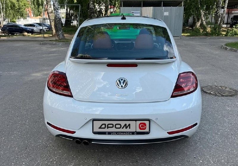 «Увидел Жука нового поколения — и сердце ёкнуло»: отзыв владельца о Volkswagen Beetle «Увидел Жука нового поколения — и сердце ёкнуло»: отзыв владельца о Volkswagen Beetle