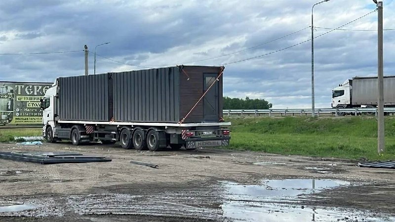 Дальнобойщиков, обвиненных в терроризме, отпустили на свободу