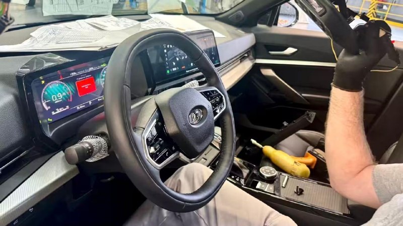 АВТОВАЗ рассказал о производстве передней панели для LADA Azimut АВТОВАЗ рассказал о производстве передней панели для LADA Azimut