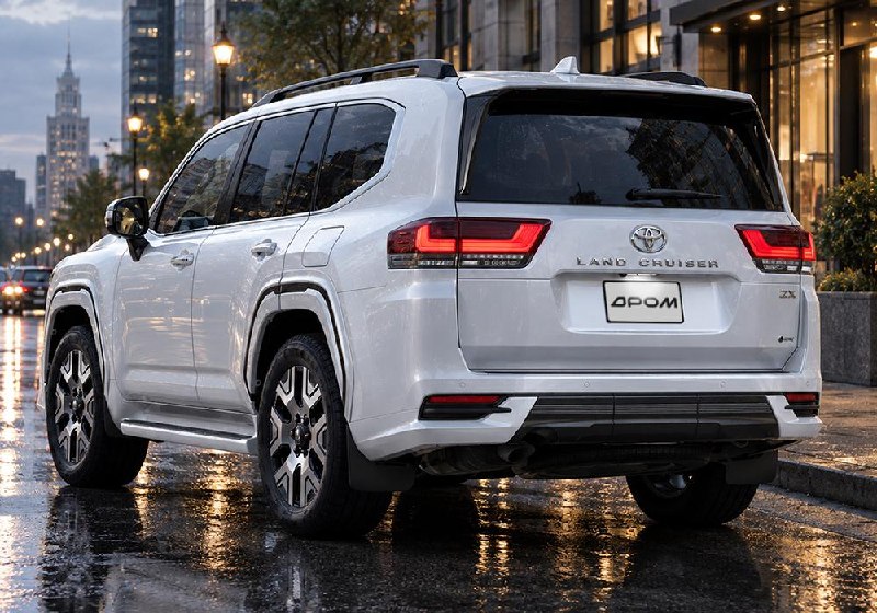 Toyota показала заводской тюнинг Modellista для Land Cruiser 300 Toyota показала заводской тюнинг Modellista для Land Cruiser 300