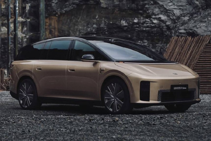 Li i9: флагманский электрический кроссовер Li Auto вышел на рынок