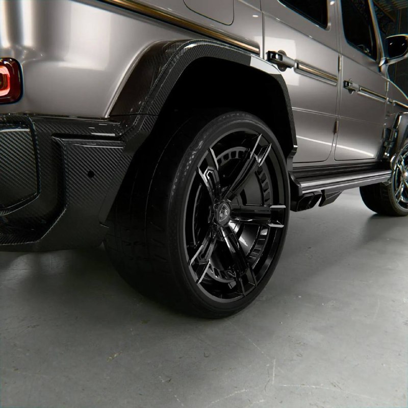 Mercedes G-Class получил карбоновый обвес со светящимся бампером Mercedes G-Class получил карбоновый обвес со светящимся бампером