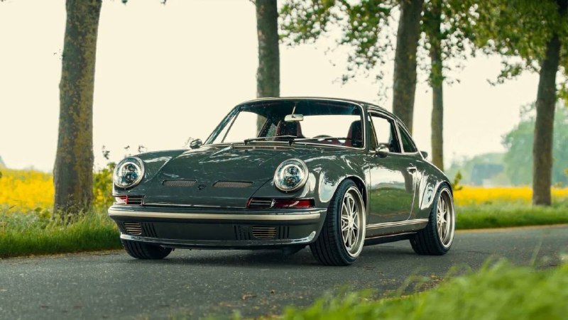 TechArt представил рестомод Porsche 911 964 мощностью 375 л.с. TechArt представил рестомод Porsche 911 964 мощностью 375 л.с.