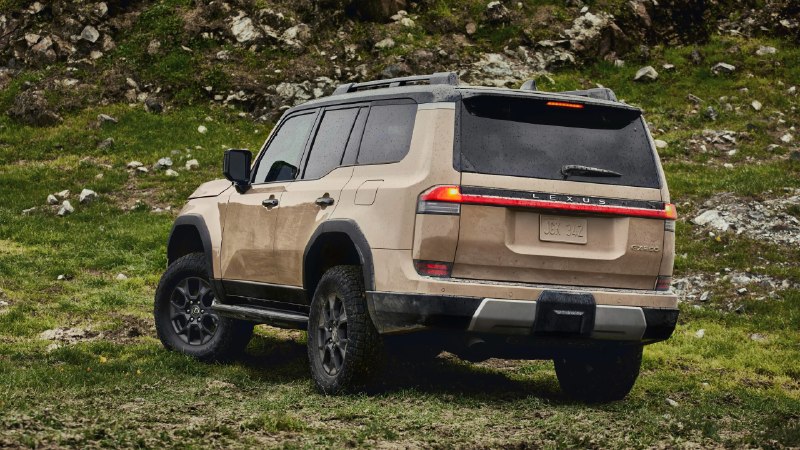 Lexus GX 2027: больше базового оснащения и внедорожные версии Overtrail