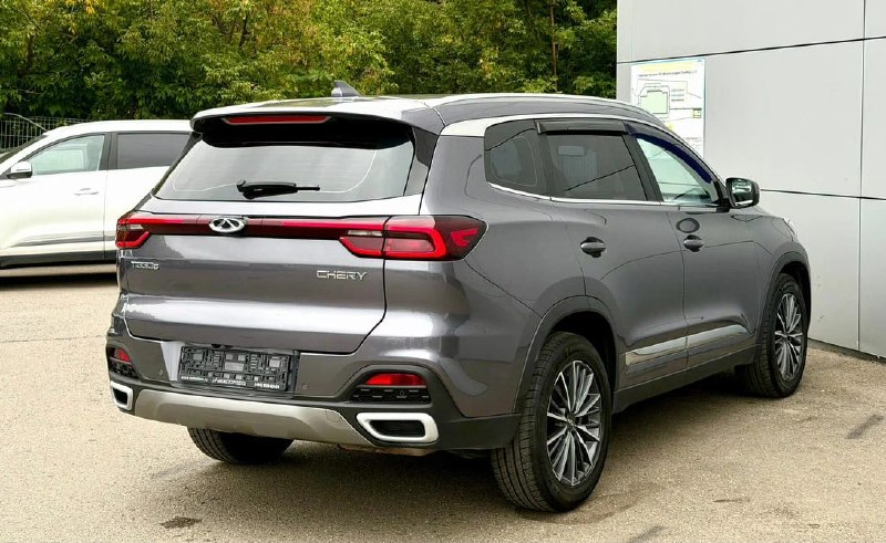Продажи подержанных китайских автомобилей в России выросли на 22% Продажи подержанных китайских автомобилей в России выросли на 22%
