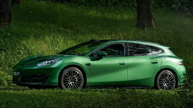 BYD FangChengBao представил электрические Formula S и S GT для конкуренции с Xiaomi SU7